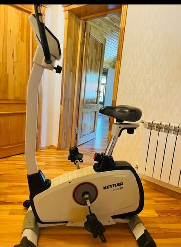 детский батут с защитной сеткой: Kettler Giro P stasionar velotrenajor - Marka/model: KETTLER Giro P -