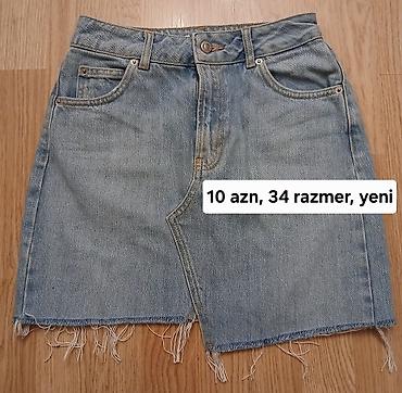 Mini Ətək, Cins, S