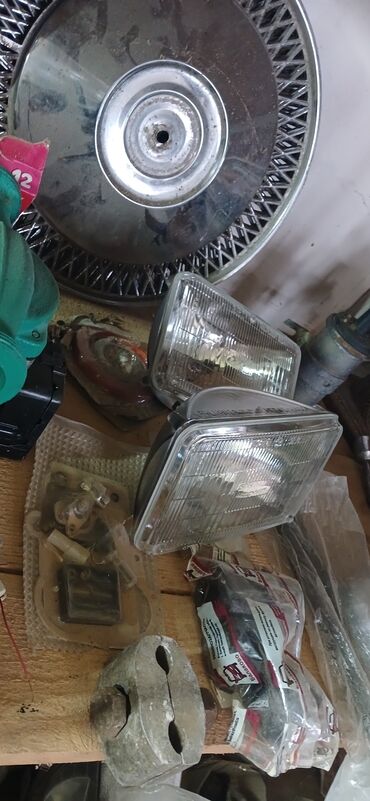 Velosiped ehtiyyat hissələri: Məhsul: Velosiped ehtiyat hissələri və aksesuarları Təsvir: - — 28