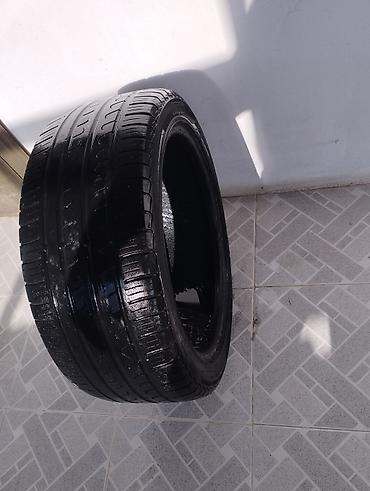formula teker satisi: Pirelli yay/performans şini - Brend: Pirelli (yan divarda loqo — 1