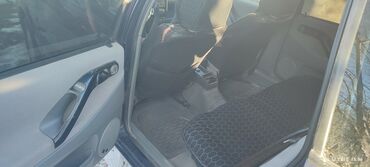 Volkswagen: Volkswagen Passat: 1996 г., 2 л, Автомат, Бензин, Универсал — 8