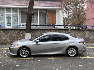 Toyota: Toyota Camry: 2018 г., 2.5 л, Автомат, Бензин, Седан — 4