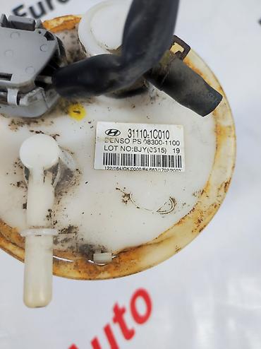 Другие автозапчасти: ** топливные насосы для различных автомобилей** Оригинальные — 7