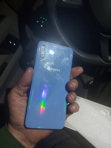 Samsung: Samsung Galaxy A70, 128 GB, bоја - Svetloplava, Dual SIM — 2