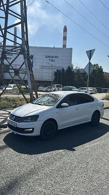 b v d: Volkswagen Polo: 2017 г., 1.6 л, Автомат, Бензин, Седан — 7