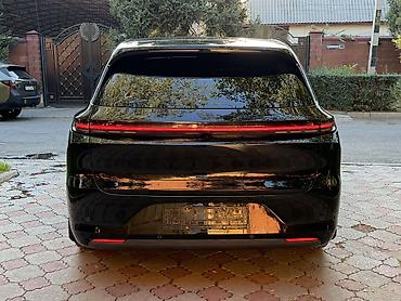 mini ev: Lixiang L6: 2024 г., 1.5 л, Автомат, Гибрид, Кроссовер — 9