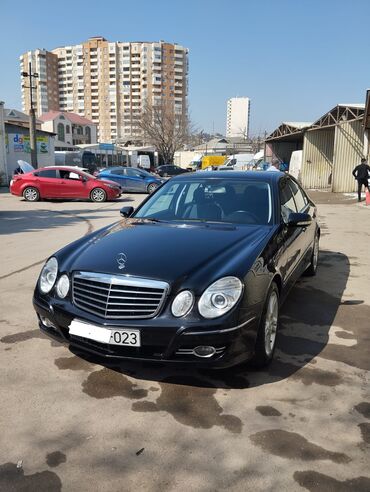 Mercedes-Benz: Mercedes-Benz E 220: 2.2 l | 2008 il Sedan