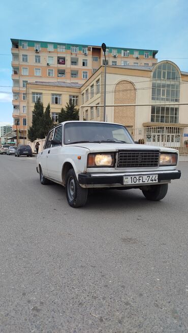 VAZ (LADA): VAZ (LADA) 2107: 1.5 l | 1989 il Sedan