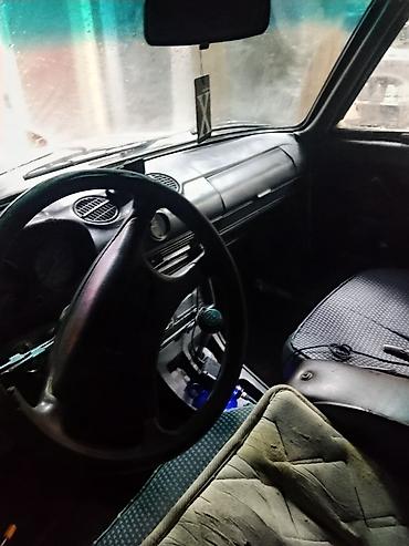 nol 7 sekilleri: VAZ 2106, sedan, ağ rəng. alan adam texsmotur özü edir - Klassik — 2