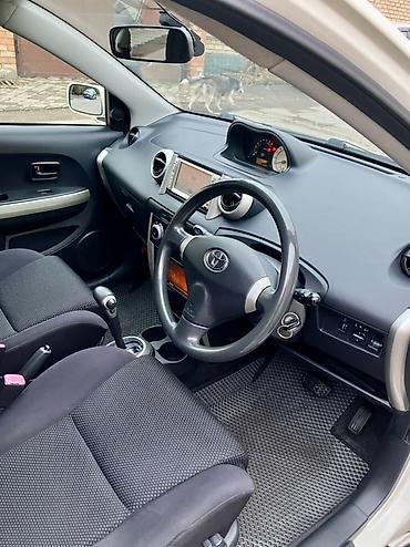 Toyota: Toyota Ist: 2003 г., 1.3 л, Автомат, Бензин, Хэтчбэк — 8