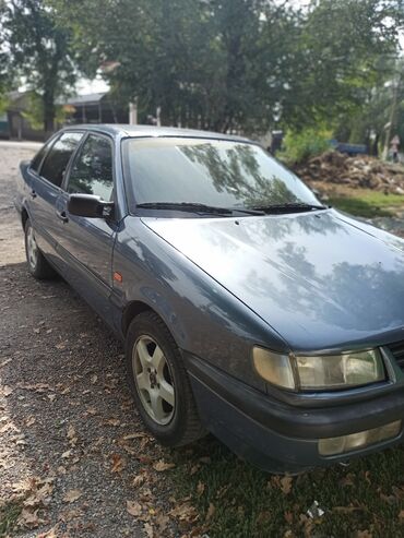 мото скутеры: Volkswagen Passat: 1994 г., 1.8 л, Механика, Бензин, Седан