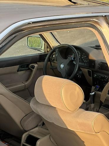 авто элек: BMW 5 series: 1988 г., 2.5 л, Кол менен иштөөчү, Бензин, Седан — 6