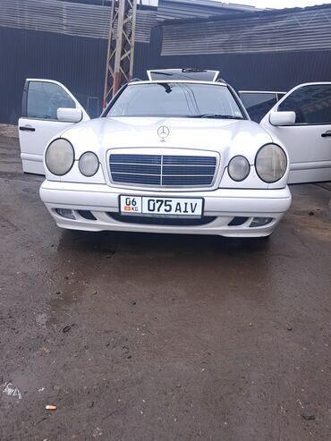 стоп мерс: Mercedes-Benz E-Class: 1997 г., 2.3 л, Автомат, Бензин, Универсал