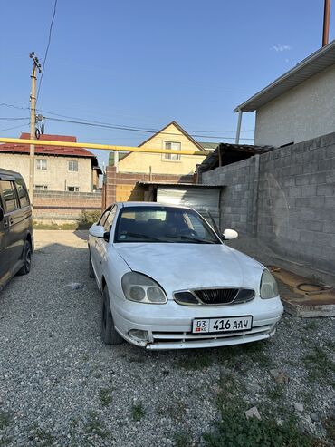 Chevrolet: Chevrolet : 1999 г., 1.5 л, Механика, Бензин