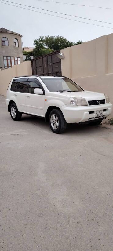 авто фольксваген пассат: Nissan X-Trail: 0.2 л | 2001 г. Внедорожник