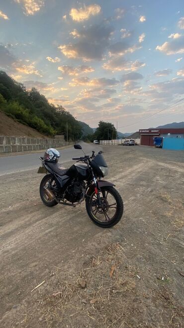 Moto geyim: Haojue 200 sm3, 2018 il