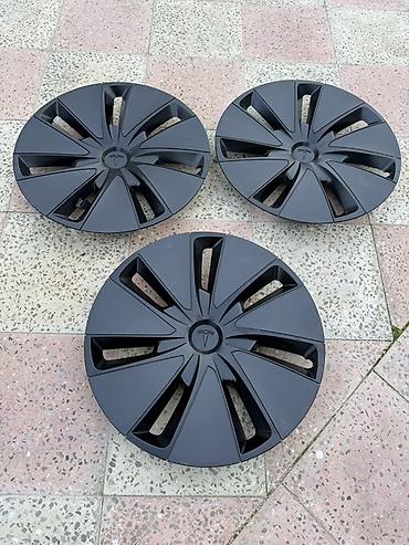 tesla y: Tesla təkər qapaqları

1 ədədi 50 Azn

18" disklər Tesla Model 3 — 1
