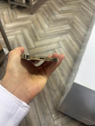 Apple iPhone: IPhone 12 Pro, 256 GB — 8