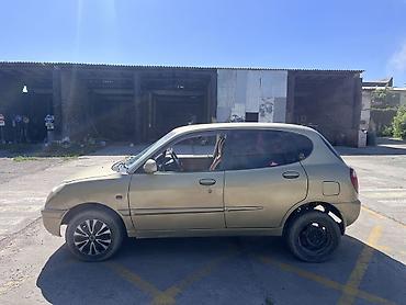 dio 27: Daihatsu Storia: 1998 г., 1 л, Автомат, Бензин, Хэтчбэк — 5