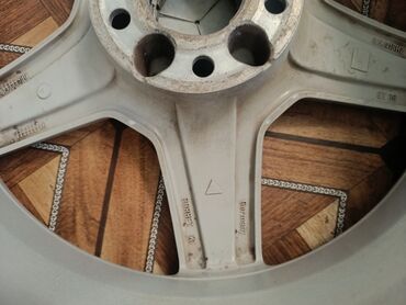 Диски: Литые Диски R 18 Mercedes-Benz, Комплект, отверстий - 5, Б/у — 11