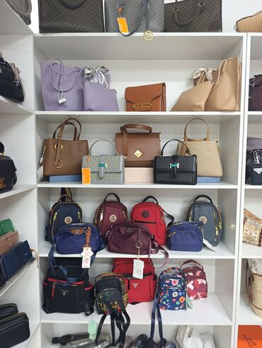 Торговля: Продается готовый бизнес. Бутик аксессуаров и украшений «Ак-Мөөp» Что — 4