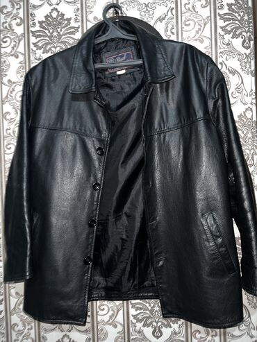 чёрная кожаная куртка: Кожаная куртка, Классическая модель, Натуральная кожа, Укороченная модель, L (EU 40)