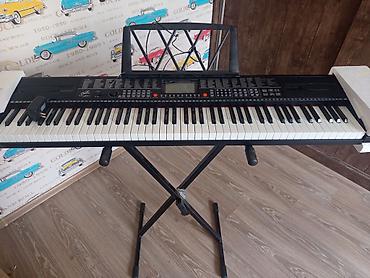 elektro gitarlar: Elektron klaviatura və dayağı - Tam ölçülü 88 klavişli elektron — 1