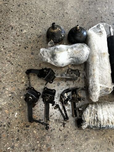 Амортизаторы, пневмобаллоны: Задний амортизатор, Передний амортизатор, Комплект амортизаторов Lexus 2001 г., Б/у, Оригинал, ОАЭ — 4