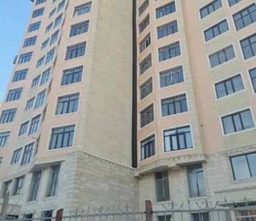 4 х комнатная квартира в Кыргызстан | Долгосрочная аренда квартир: Продаеться 4х- комнатная квартира Индивидуалка адрес: 8мкр площадь