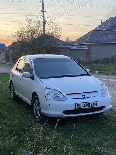 Honda: Honda Civic: 2001 г., 1.7 л, Вариатор, Бензин, Хэтчбэк