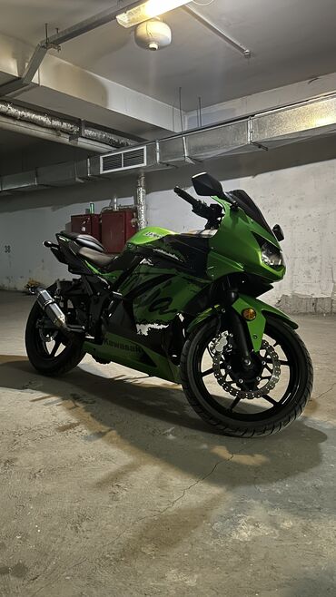 Мотоциклы: Спортбайк Kawasaki, 250 куб. см, Бензин, Взрослый, Б/у