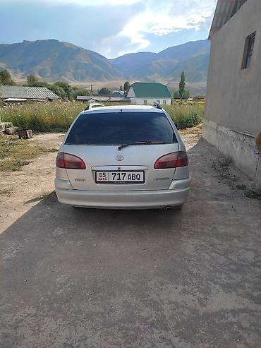 волва 2012: Toyota Avensis: 2002 г., 2 л, Механика, Дизель, Универсал — 4