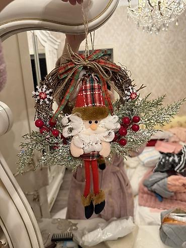 Новогодние фигуры: Новогодний декоративный венок с Дедом Морозом - Основа: круглый венок — 2