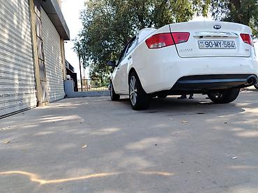 Kia: Kia Forte: 1.6 l | 2011 il Sedan — 4