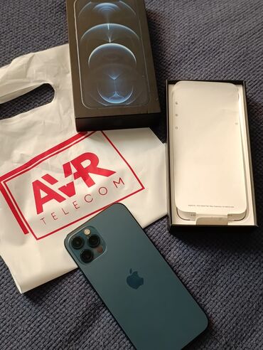 basavik qutu: IPhone 12 Pro Max, Pacific Blue