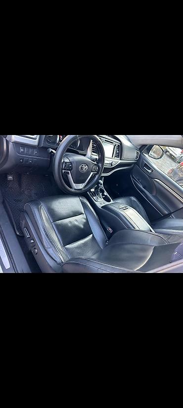 Toyota: Toyota Highlander: 2018 г., 3.5 л, Автомат, Гибрид, Кроссовер — 7