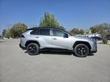 глушитель авенсис: Toyota RAV4: 2021 г., 2.5 л, Вариатор, Гибрид, Кроссовер