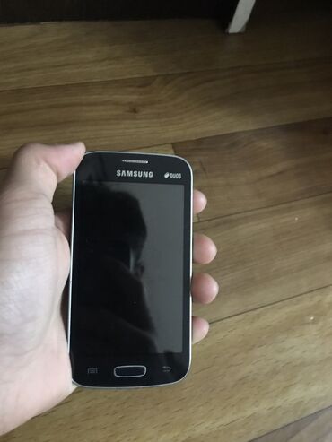 Samsung Galaxy J1 2016, Б/у, 16 ГБ, 2 SIM