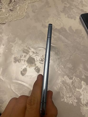 samsung a10 2020: Məhsul: Smartfon Xüsusiyyətlər: - Ön panel: tam ekran, mərkəzdə — 5