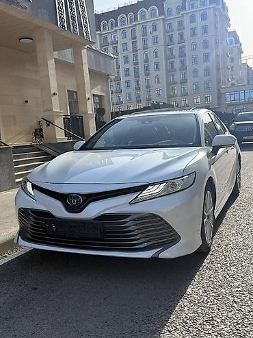 лексия машина: Toyota Camry: 2020 г., 2.5 л, Автомат, Гибрид, Седан — 1