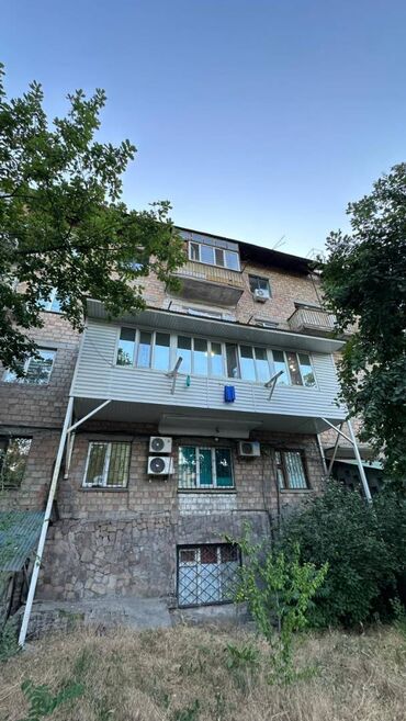 квартира комсомол: 3 комнаты, 58 м², Индивидуалка, 2 этаж, Косметический ремонт