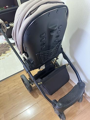 mutsy igo universal arabalar: Uşaq arabası – bej rəngli, çoxfunksiyalı 2‑in‑1 komplekt happy baby — 4