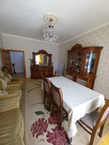 Yeni tikili: 3 otaqlı, Yeni tikili, m. İnşaatçılar, 90 kv. m — 1