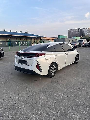 сиенна 2012: Toyota Prius: 2020 г., Гибрид, Лифтбек — 6