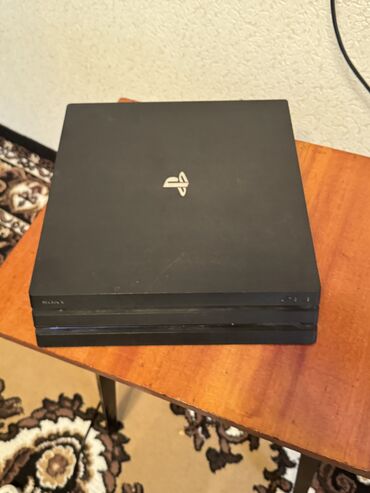 джойстики nakon: PlayStation 4 pro . PS4 pro 1tb. 3 ревизия джойстик,один оригинал