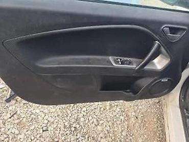 branik: ALFA ROMEO MITO TAPACIRI VRATA | Cena je za komplet 4 tapacira dobro — 1