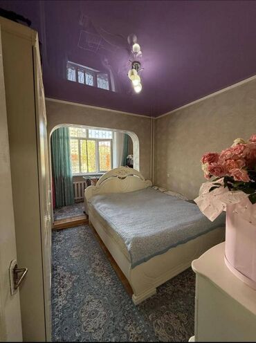 куплю 2 комнатную квартиру в бишкеке без посредников: 2 комнаты, 50 м², 105 серия, 2 этаж, Косметический ремонт