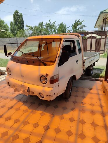 купить шины 23565 r16c: Hyundai Porter: 2000 г., 2.6 л, Механика, Дизель, Универсал