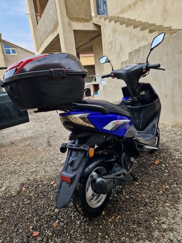 Mopedlər,skuterlər: Moon — 4