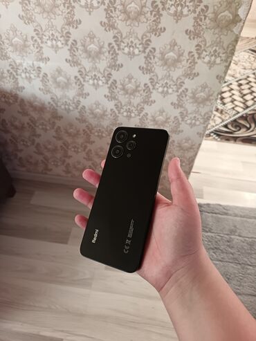 Xiaomi: Xiaomi Redmi 12, 128 GB, rəng - Qara, 
 Zəmanət, Barmaq izi, Simsiz şarj